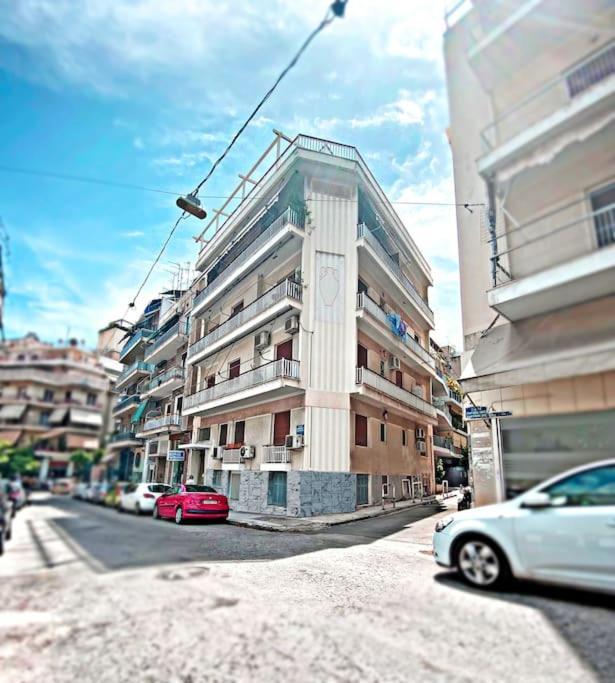 Appartamento Traveler'S Dream In Historic Acropolis Downtown Atene Esterno foto